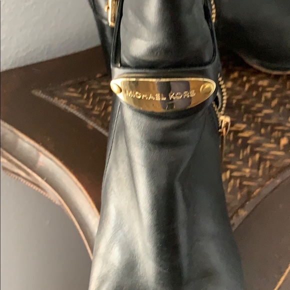 Michael Kors Boots - Picture 4 of 4